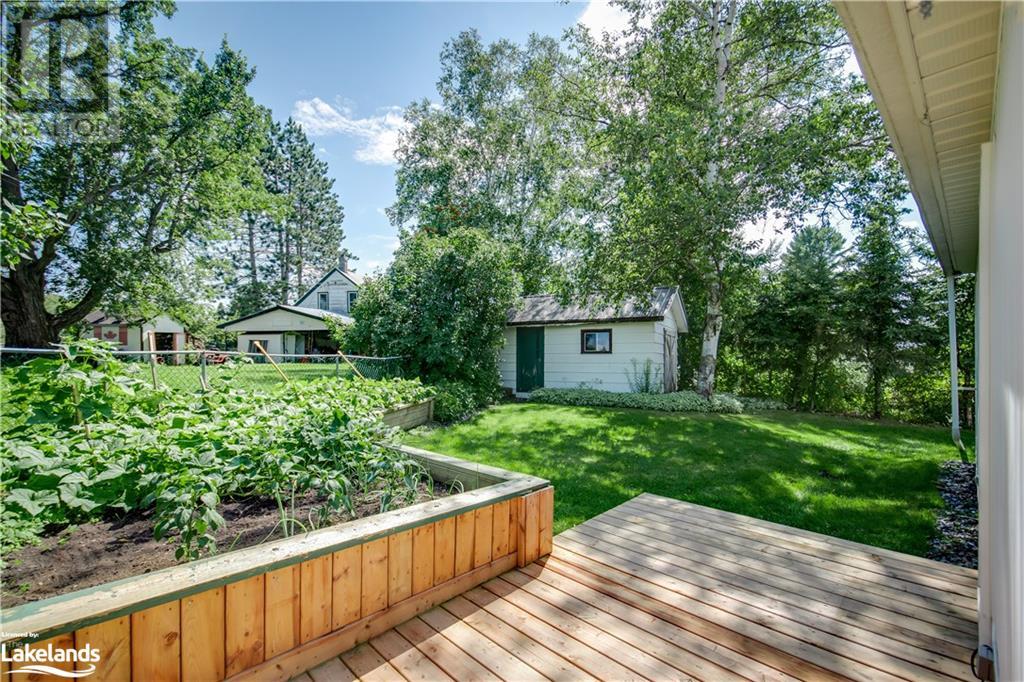 For sale 139 WILSON LAKE Crescent, Port Loring, Ontario P0H1Y0