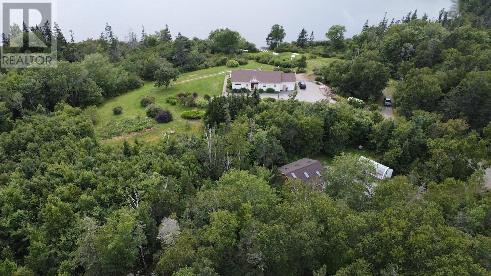 For sale 60 Seth Lane, Meteghan River, Nova Scotia B0W2L0 202317067 REALTOR.ca