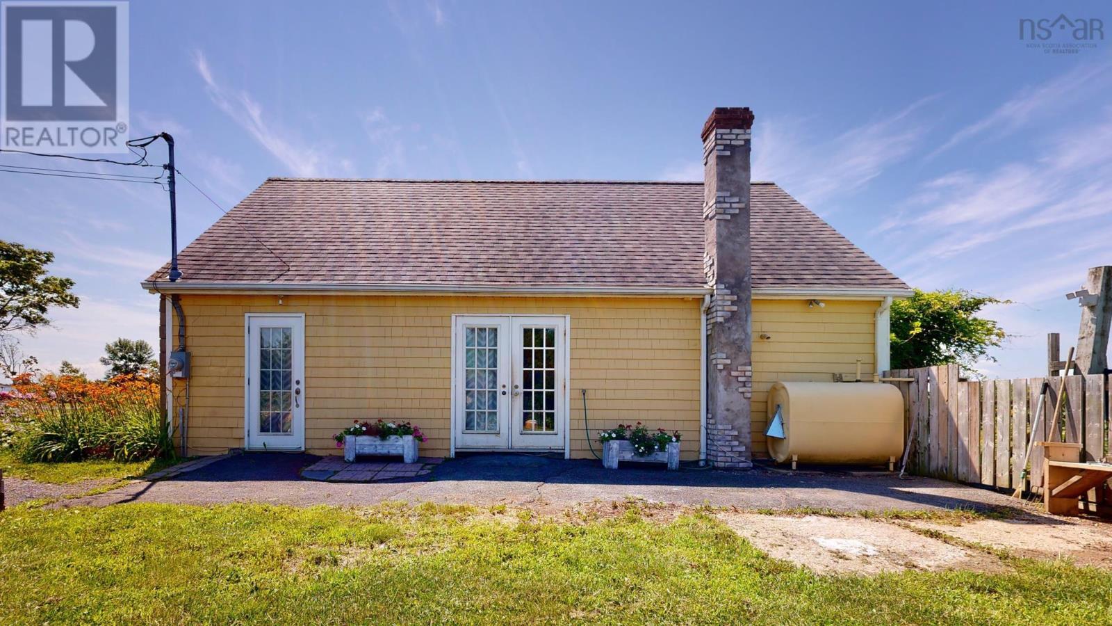 For sale 115 Magee Road, Port Williams, Nova Scotia B0P1T0 202317445