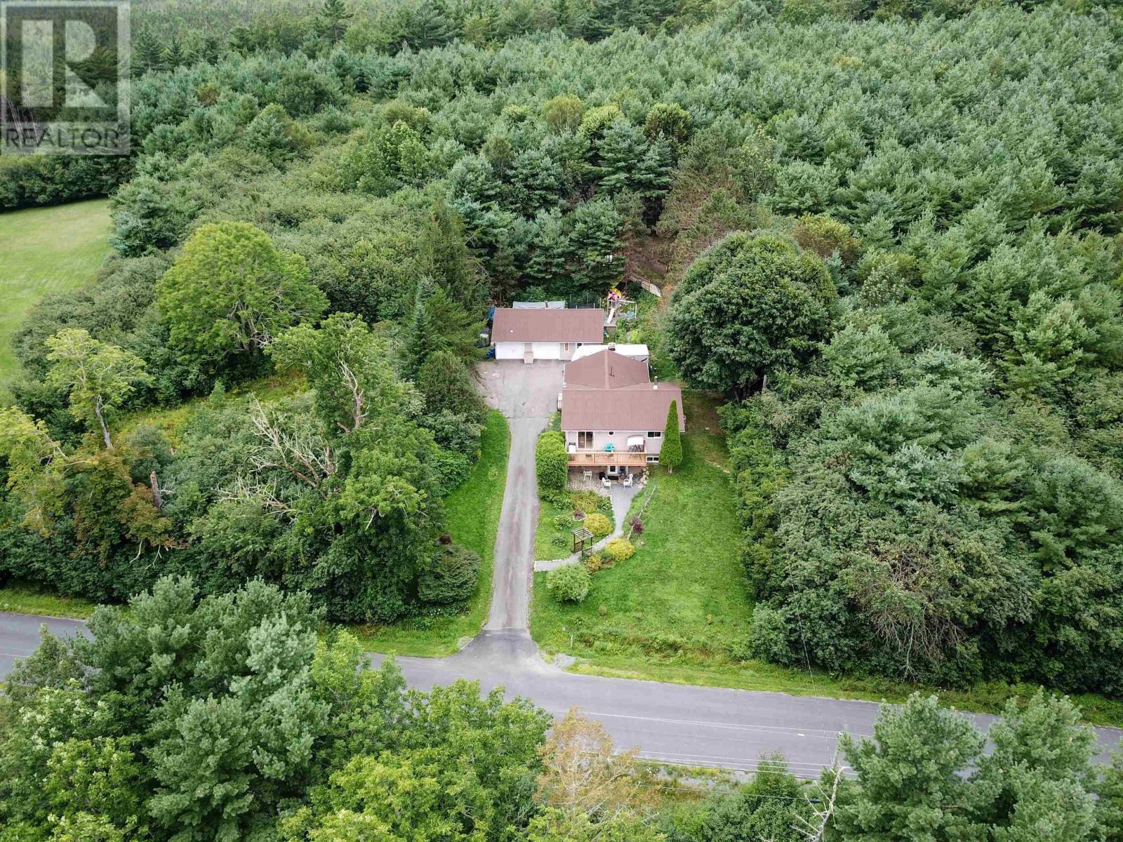 For sale 1521 HIBERNIA Road, Caledonia, Nova Scotia B0T1B0 202317473