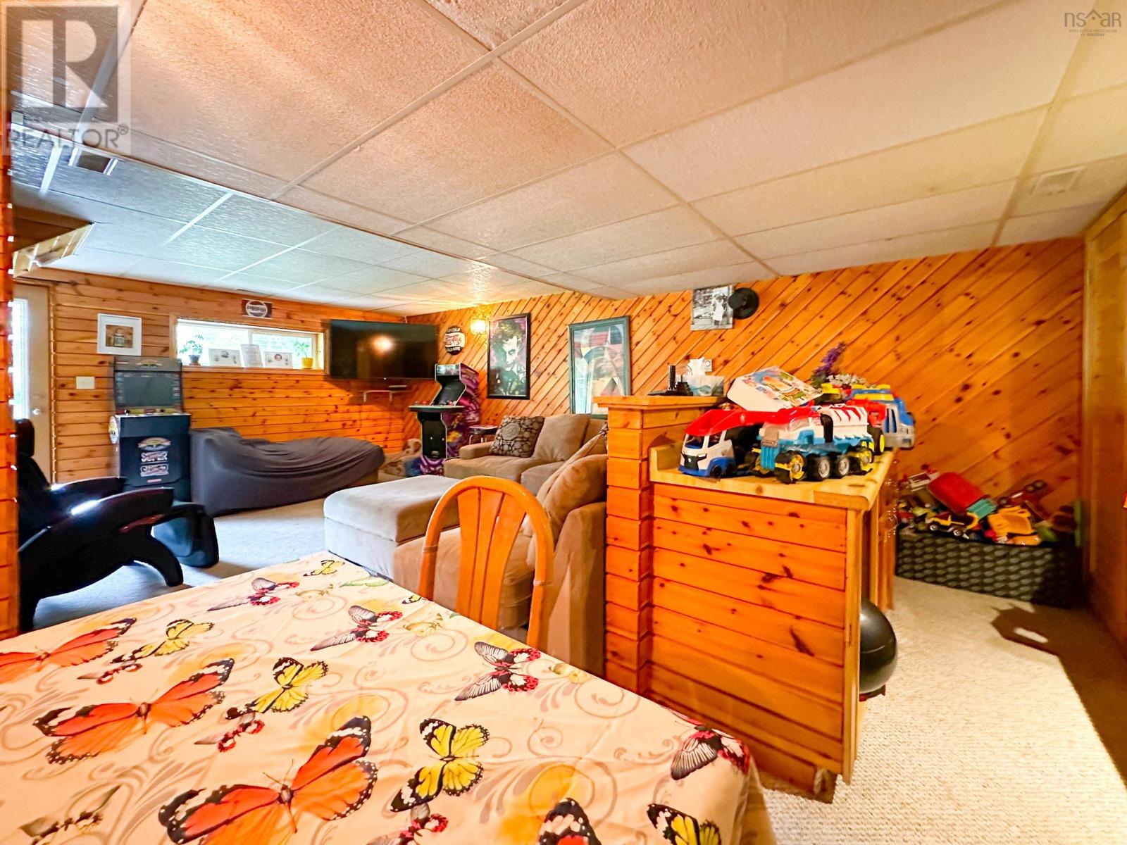 For sale 1521 HIBERNIA Road, Caledonia, Nova Scotia B0T1B0 202317473