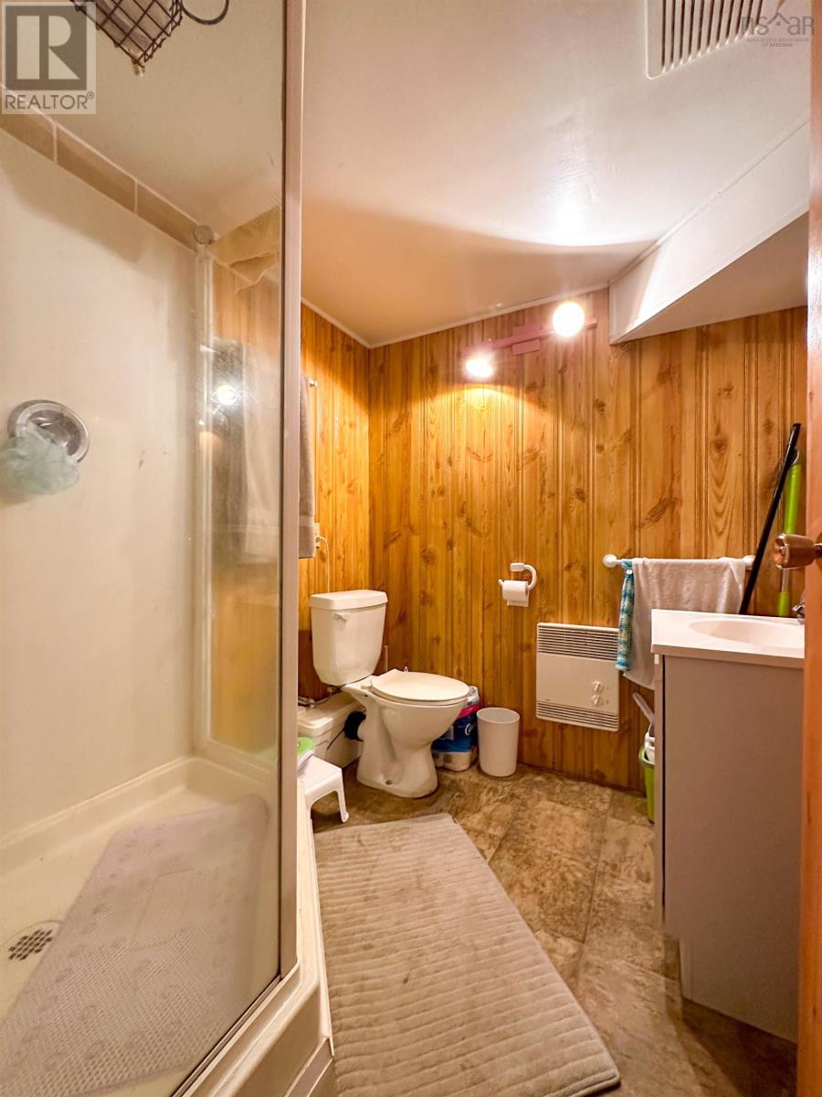 For sale 1521 HIBERNIA Road, Caledonia, Nova Scotia B0T1B0 202317473