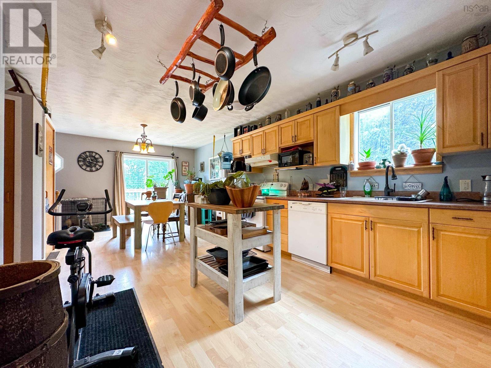 For sale 1521 HIBERNIA Road, Caledonia, Nova Scotia B0T1B0 202317473