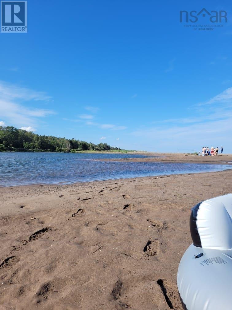 For sale 25 Mahoneys Beach Rd, Antigonish County, Nova Scotia B2G2L2