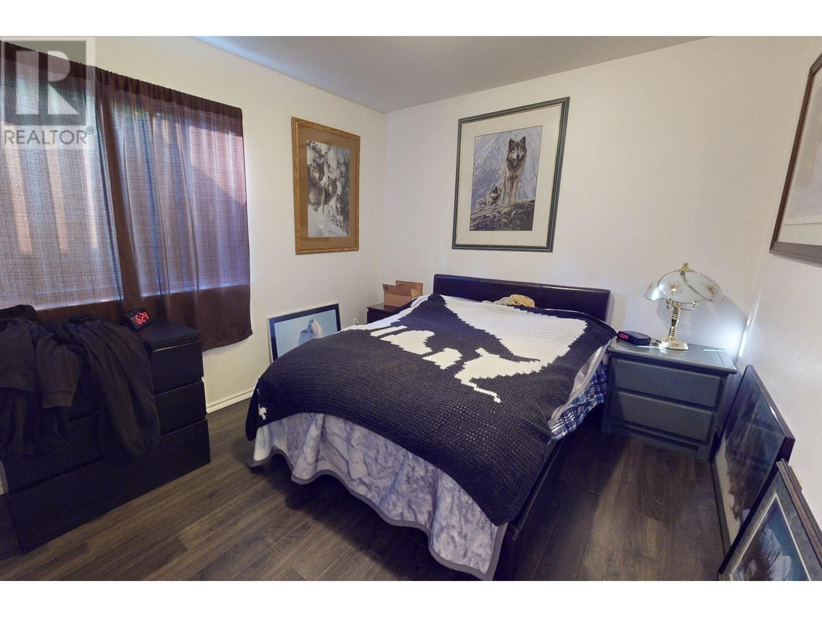 For sale 38053 WESTWAY AVENUE, Squamish, British Columbia V8B0X6