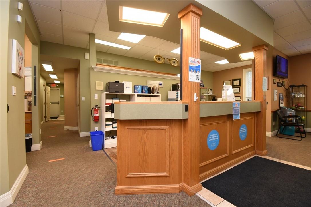 For sale 241 KING Street W, Dundas, Ontario L8P1A7 H4171936 REALTOR.ca