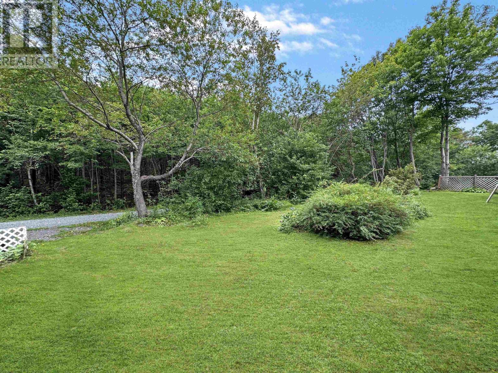 For sale 21 Ramey Road, Bridgewater, Nova Scotia B4V2R2 202317588 REALTOR.ca