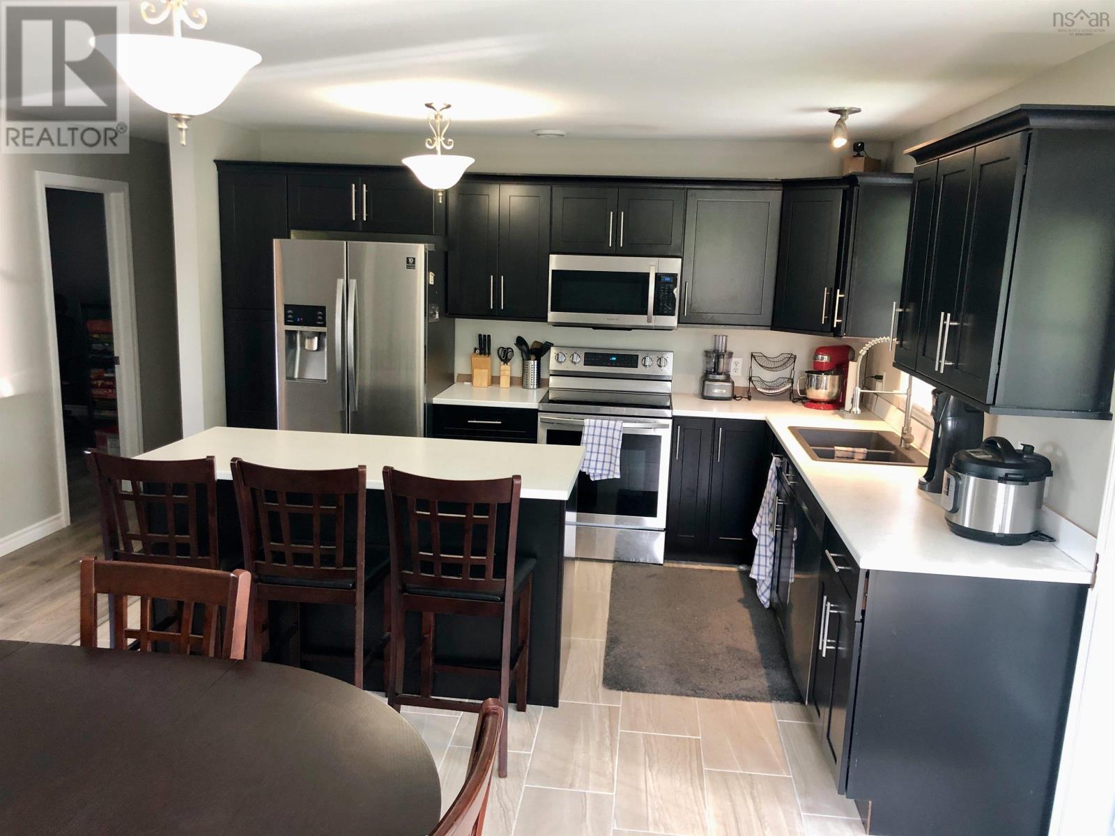 For sale 71 Cambey Avenue, Stellarton, Nova Scotia B0K1S0 202317503