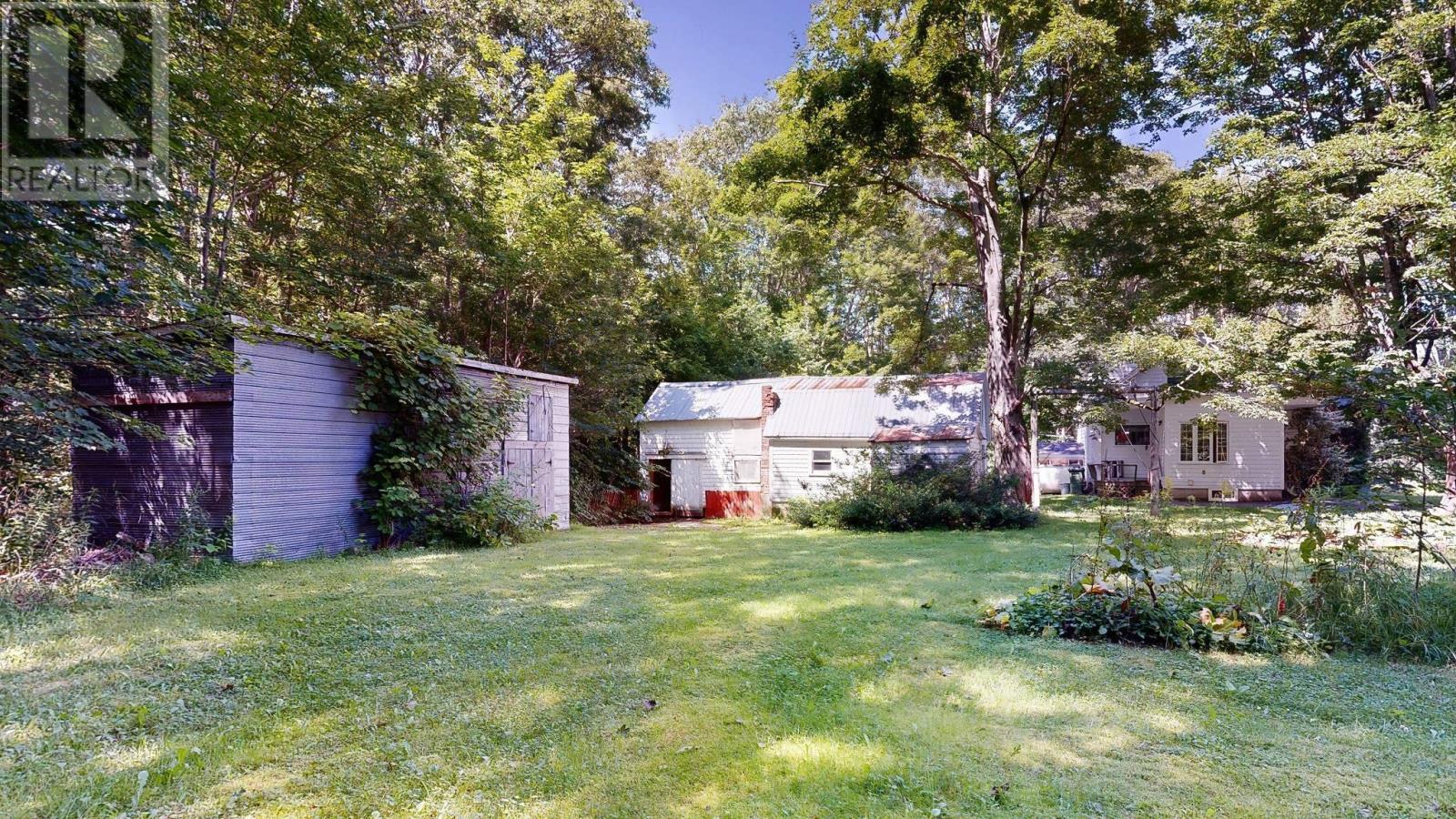 For sale 1033 Victoria Road, Aylesford, Nova Scotia B0P1C0 202316317