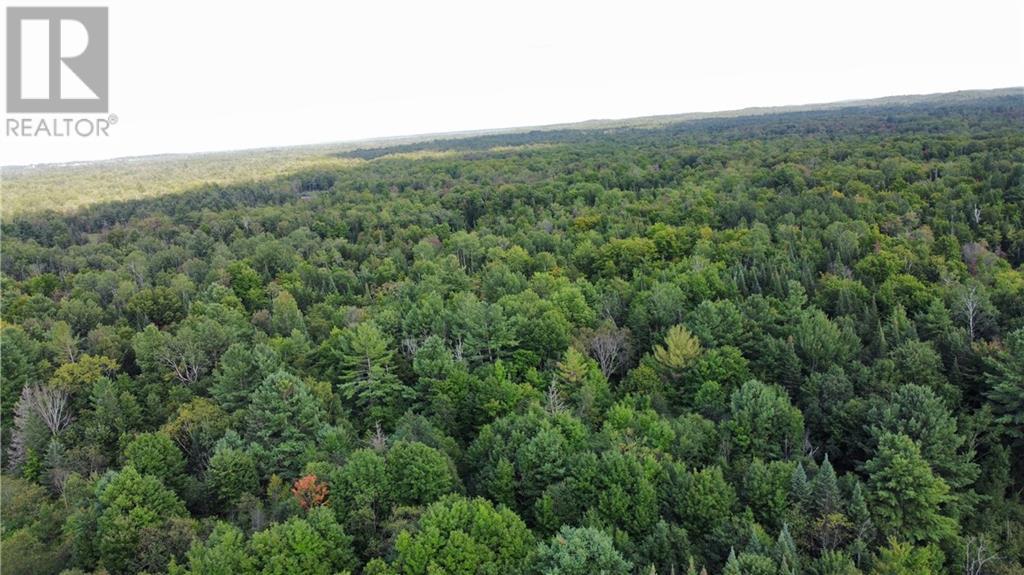 For sale 70 BANNOCKBURN ROAD, Madoc, Ontario K0K1Y0 1357608 REALTOR.ca