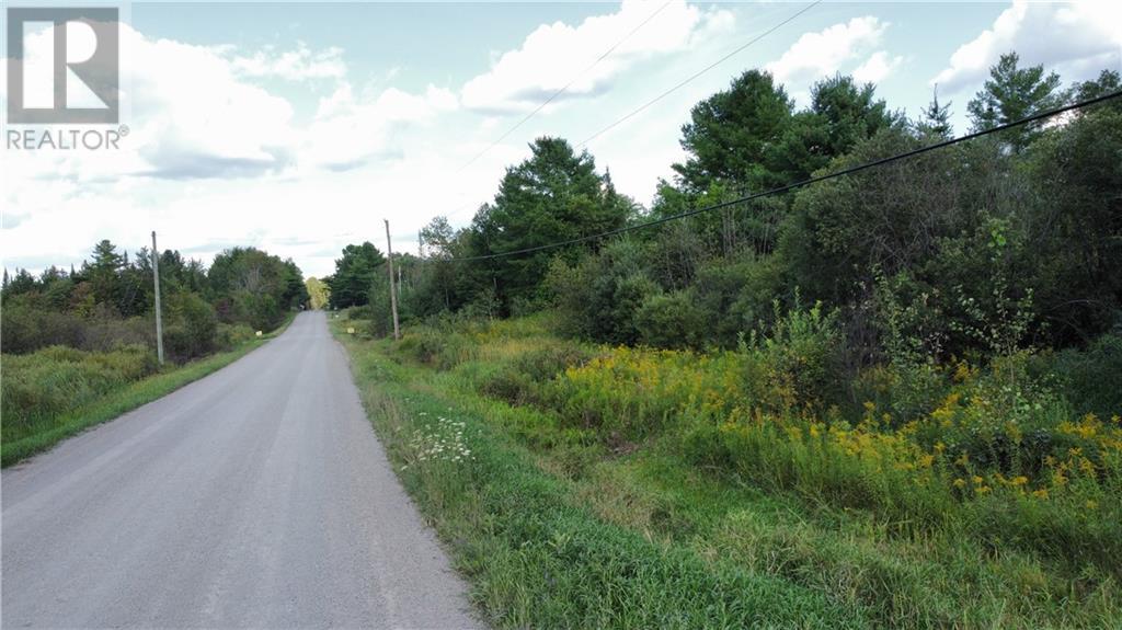 For sale 70 BANNOCKBURN ROAD, Madoc, Ontario K0K1Y0 1357608 REALTOR.ca