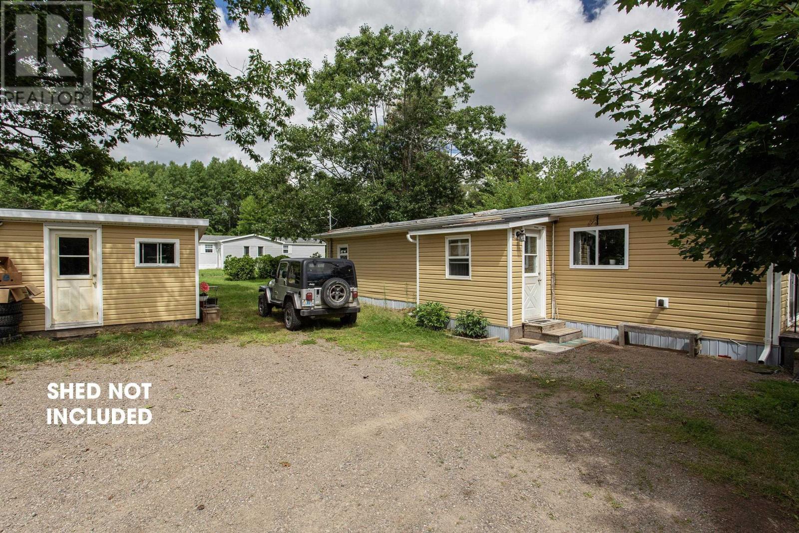 For sale 1453714539 Highway 1, Wilmot, Nova Scotia B0P1W0 202317410