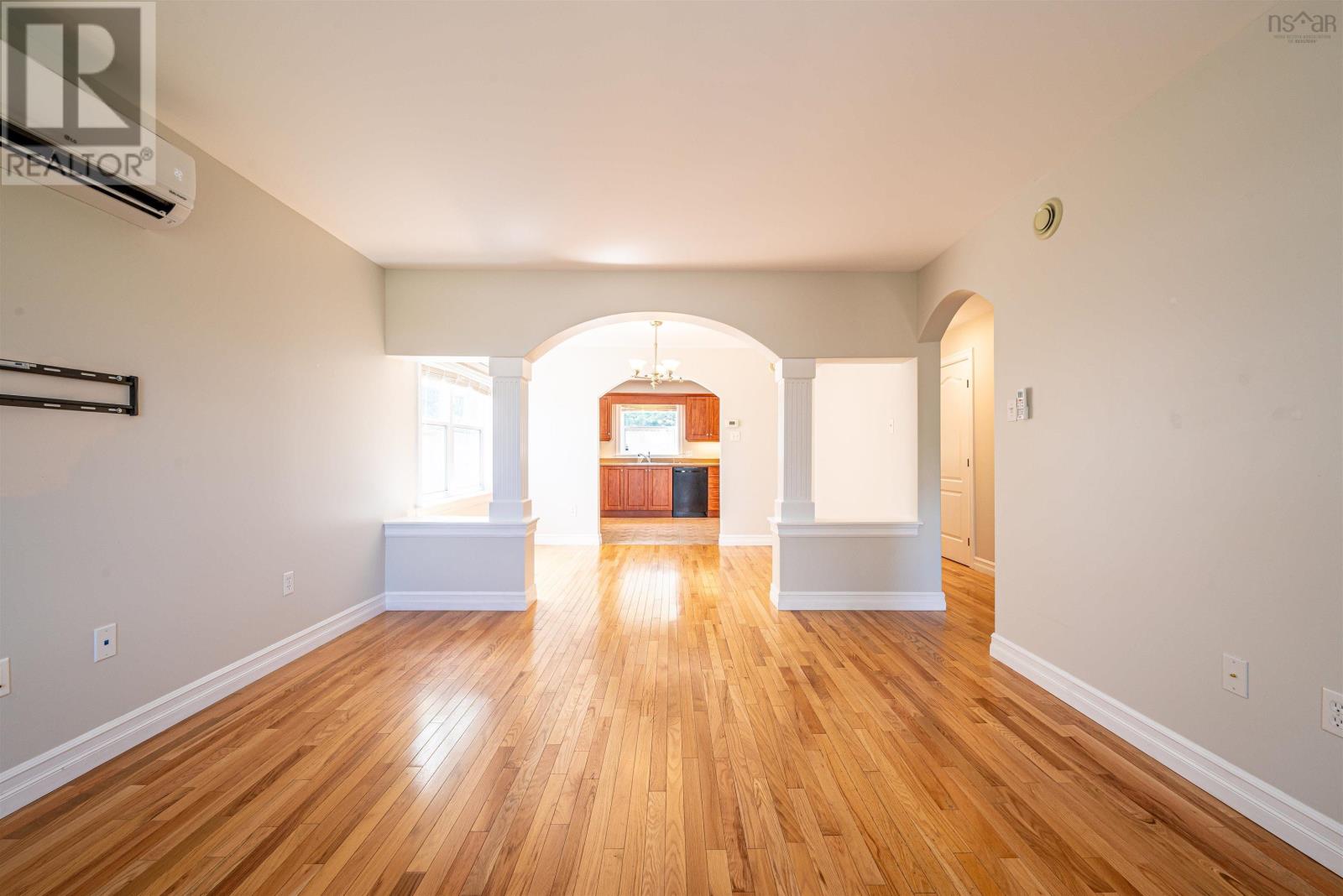 For sale 57 Bridgeview Drive, Halifax, Nova Scotia B3P0A1 202317099