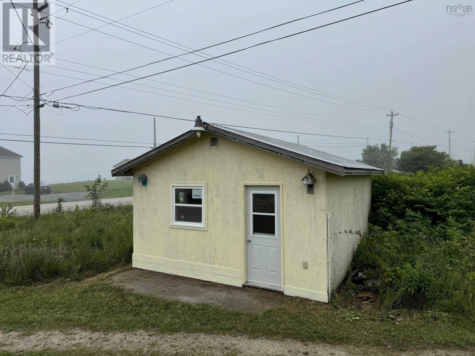 For sale 436 Highway 3, Lower East Pubnico, Nova Scotia B0W2A0