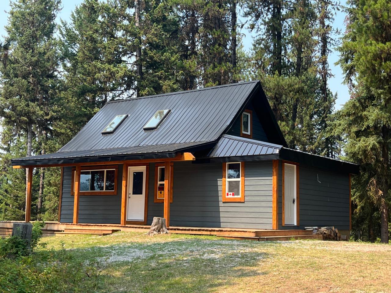 For sale Km 44 WESTSIDE ROAD, Brisco, British Columbia V0A1B0