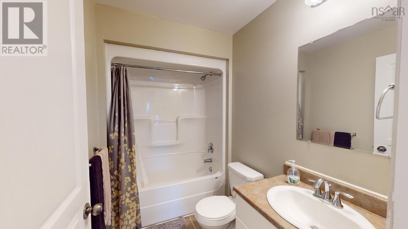 For sale 1160 Highway 7, Lochaber, Nova Scotia B2H5C4 202318048