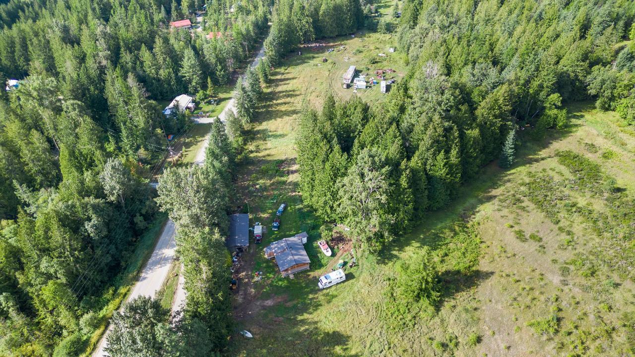 For sale 16465 WADDS ROAD, Crawford Bay, British Columbia V0B1E0 2472922 REALTOR.ca