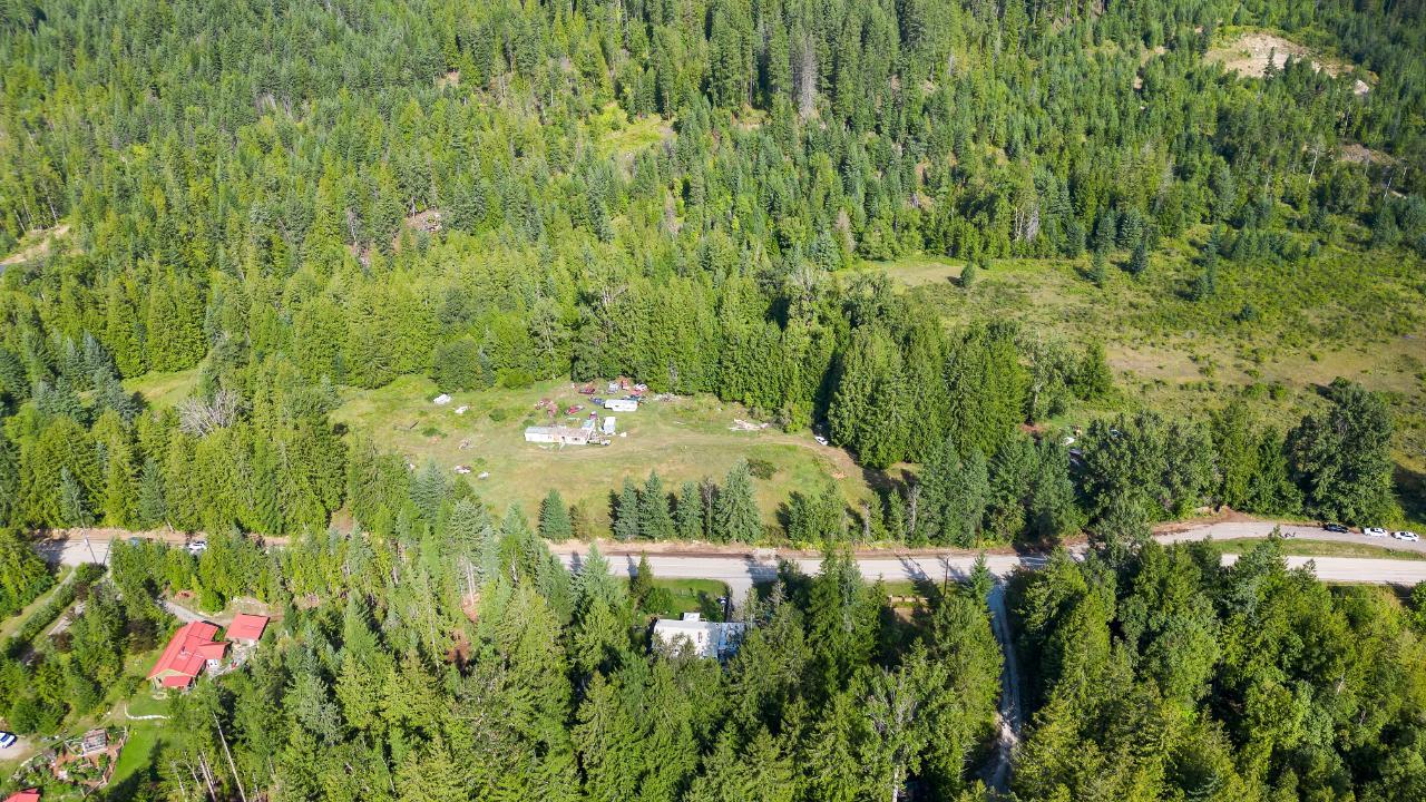 For sale 16465 WADDS ROAD, Crawford Bay, British Columbia V0B1E0 2472922 REALTOR.ca
