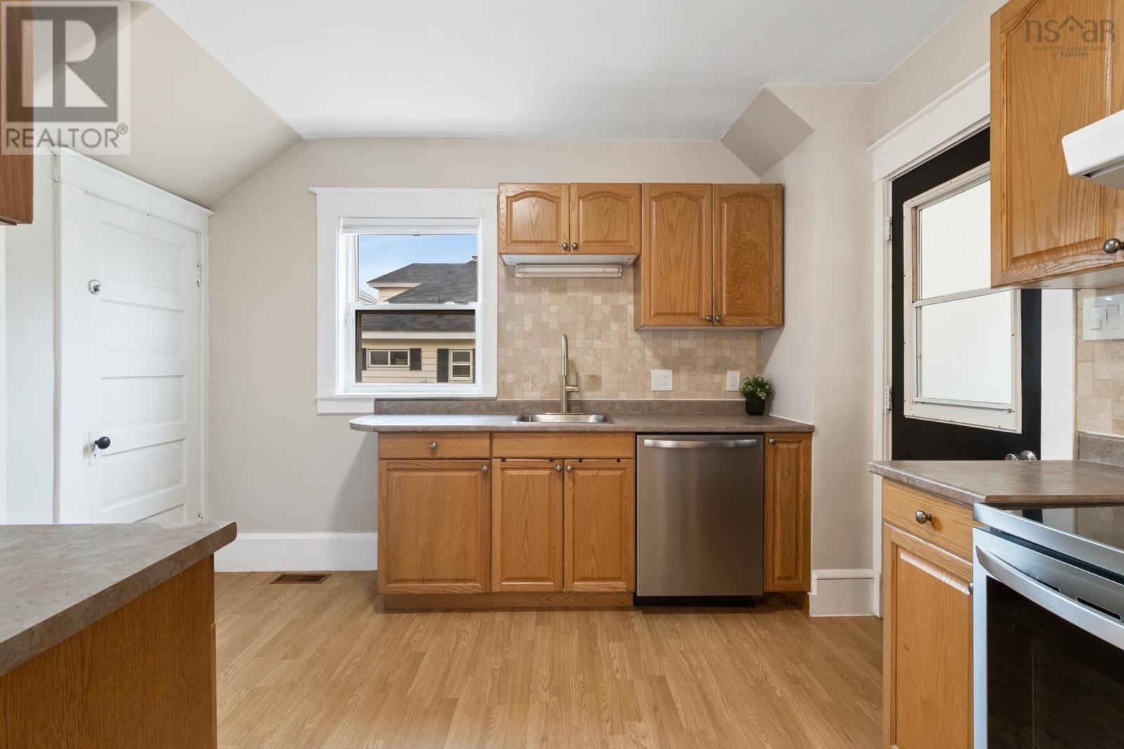 462 Robie Street, Truro, Nova Scotia B2N1M3 REALTOR.ca