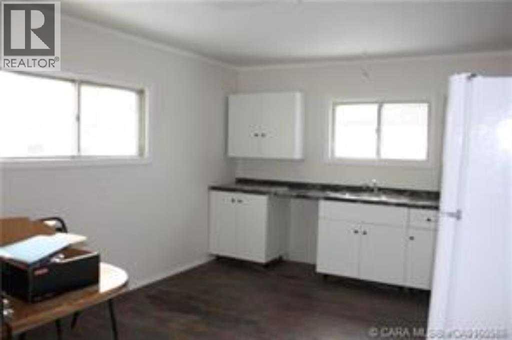 For sale 5035 50 Street, Hardisty, Alberta T0B1V0 A2076481 REALTOR.ca
