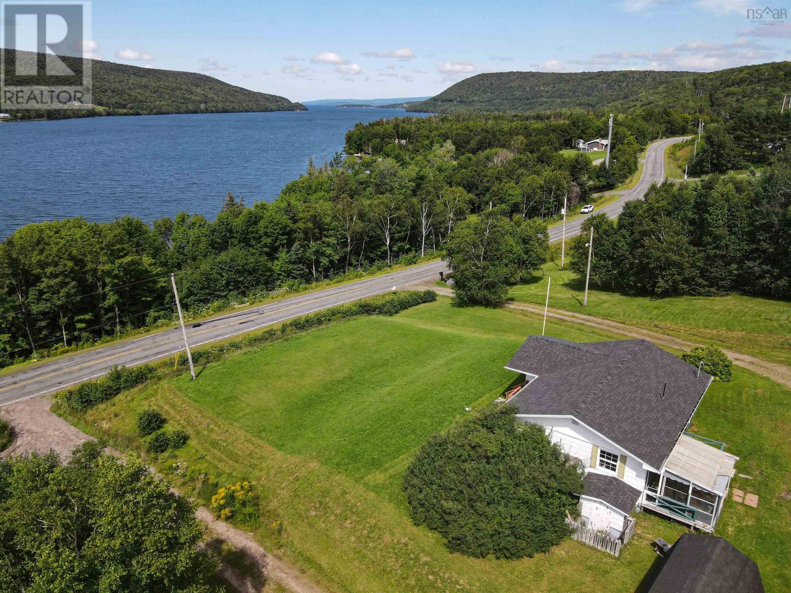For sale 1344 Highway 395, South Lake Ainslie, Nova Scotia B0E3M0