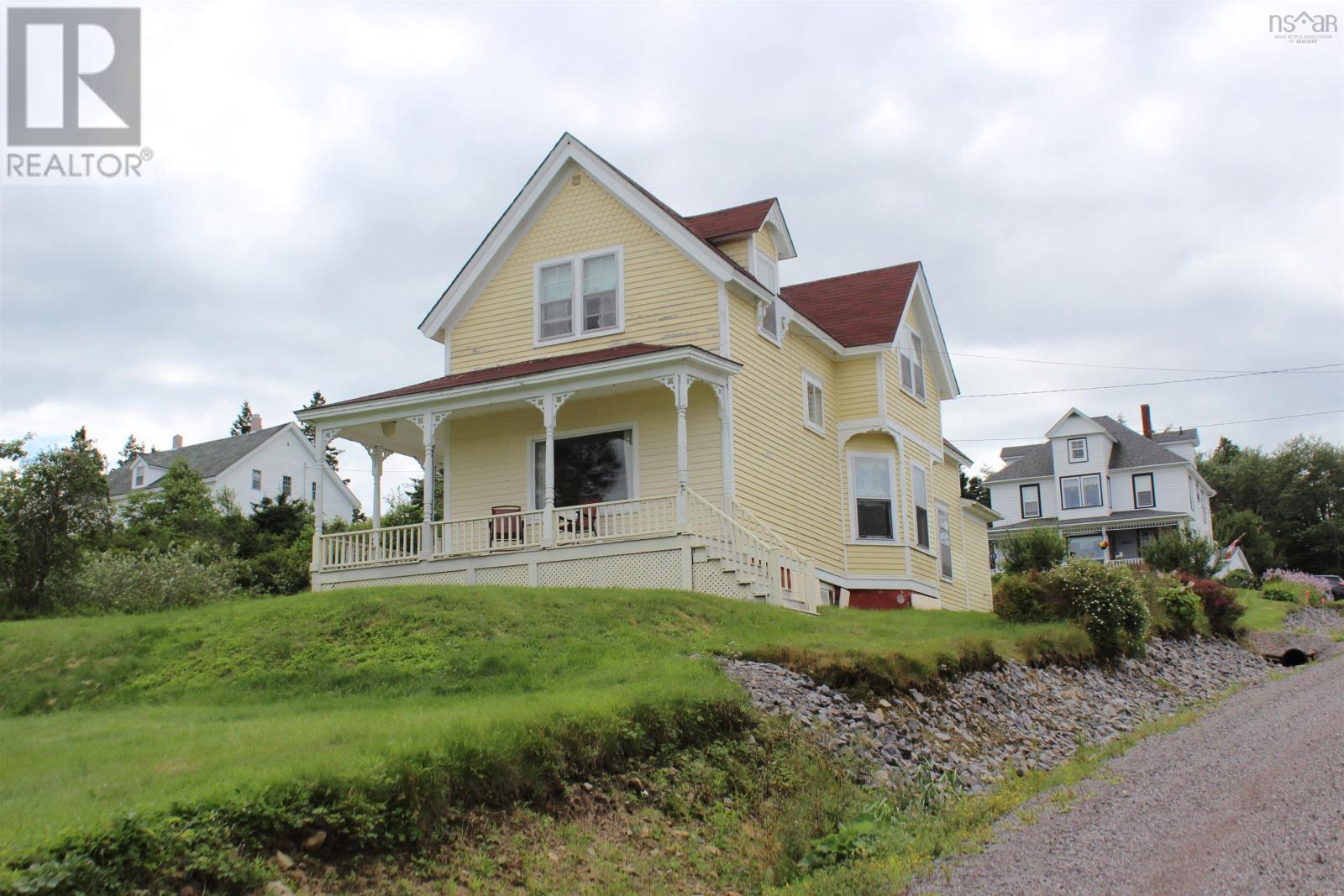 For sale 33 Macmillan Hill Road, Isaacs Harbour, Nova Scotia B0H1S0