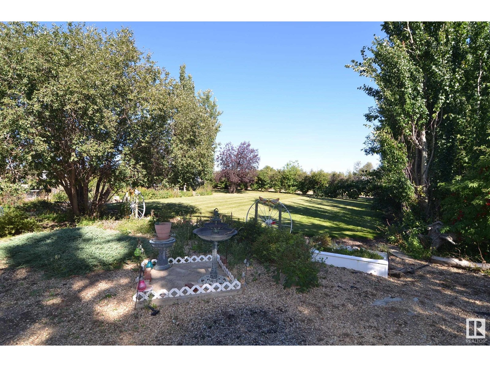 For sale 59225 Rge Rd 31, Rural Barrhead County, Alberta T7N1N3