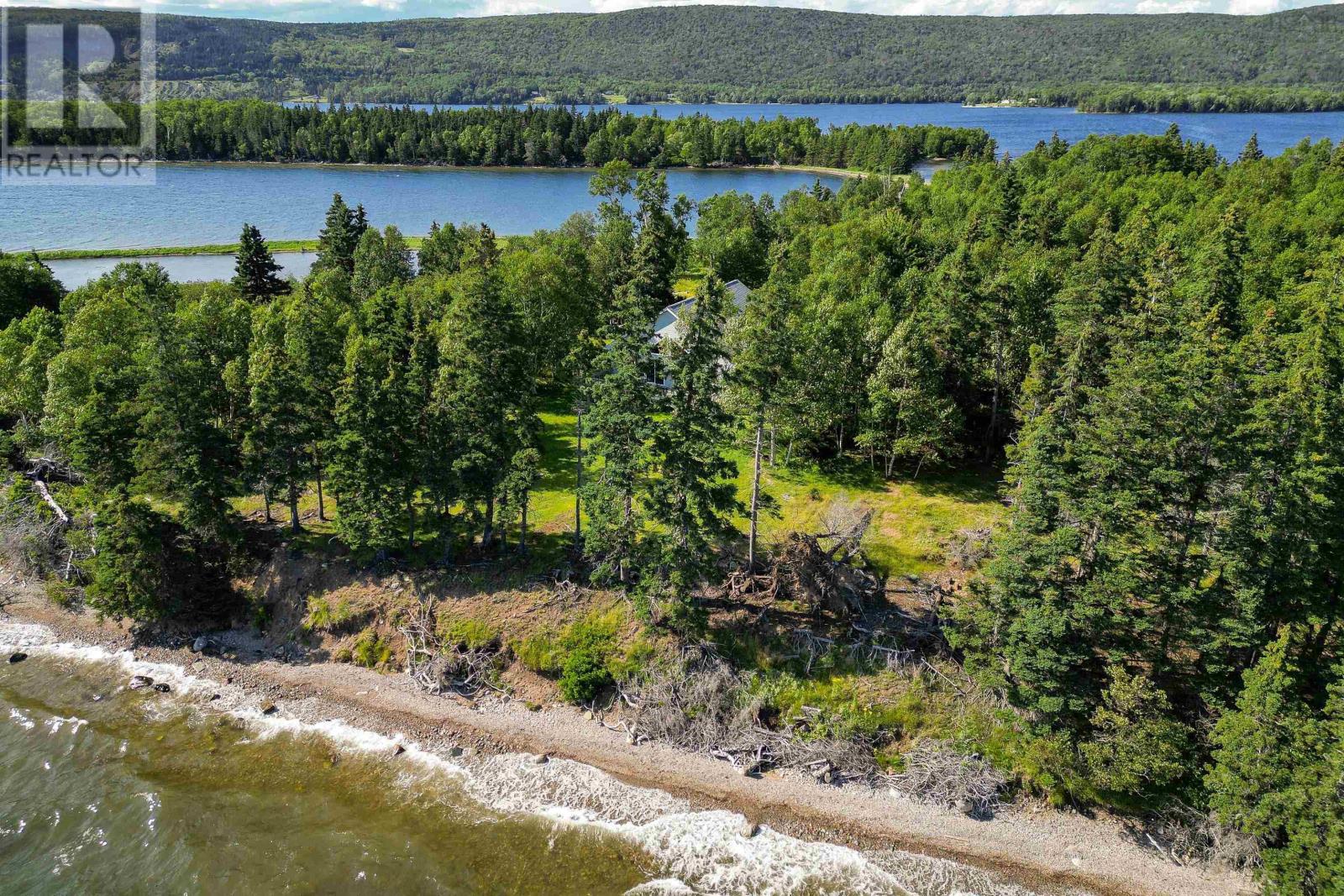 For sale Cameron Island, West Bay, Nova Scotia B0E2Y0 202316642