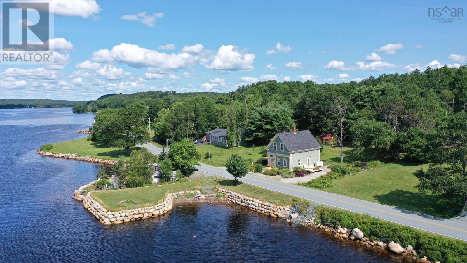 For sale 5574 Highway 332, Middle Lahave, Nova Scotia B4V3E2