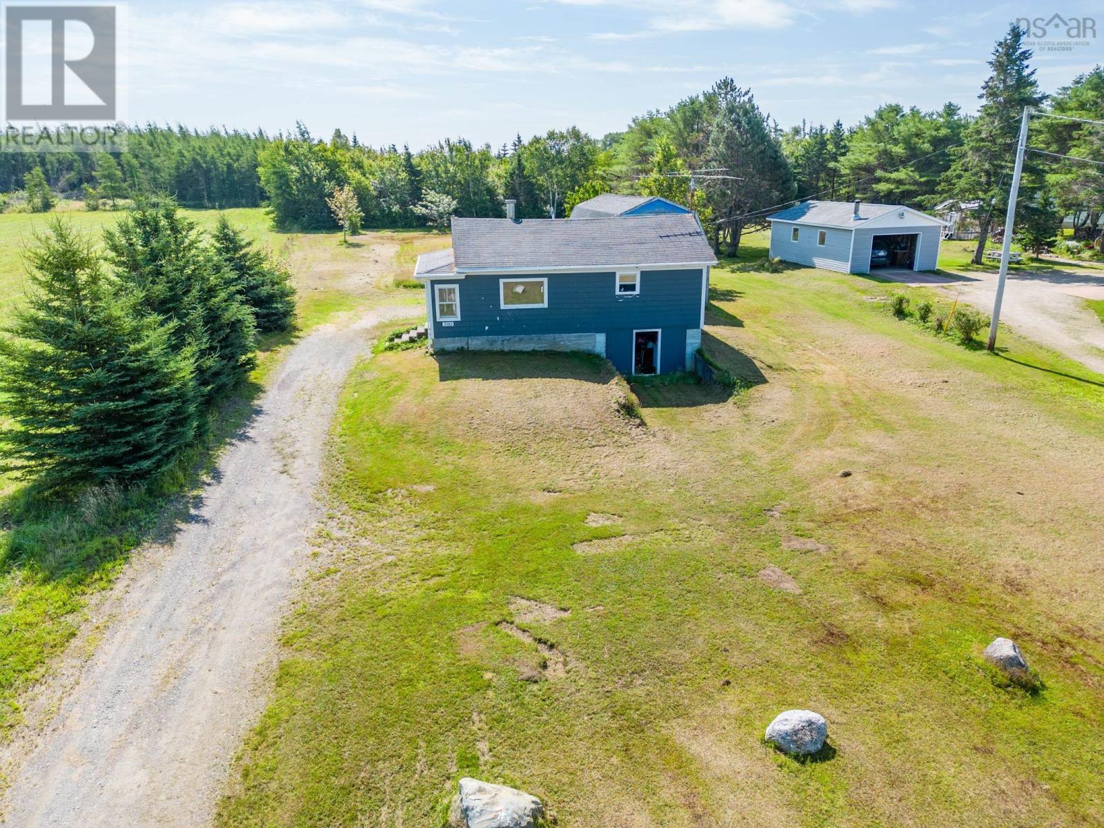 For sale: 590 Second Division Road, Meteghan, Nova Scotia B0W2L0 ...