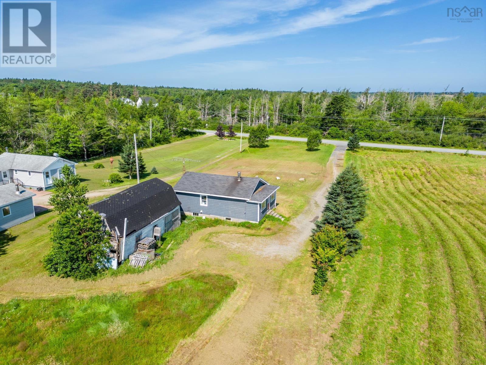 For sale 590 Second Division Road, Meteghan, Nova Scotia B0W2L0