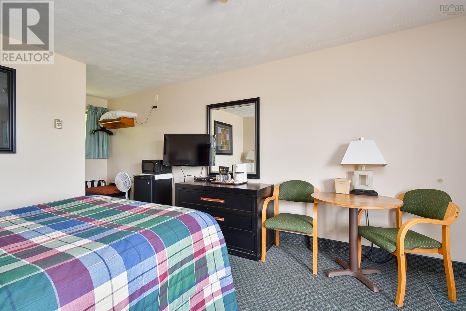 For sale 105 783 105 Highway, Boularderie East, Nova Scotia B1X1J6