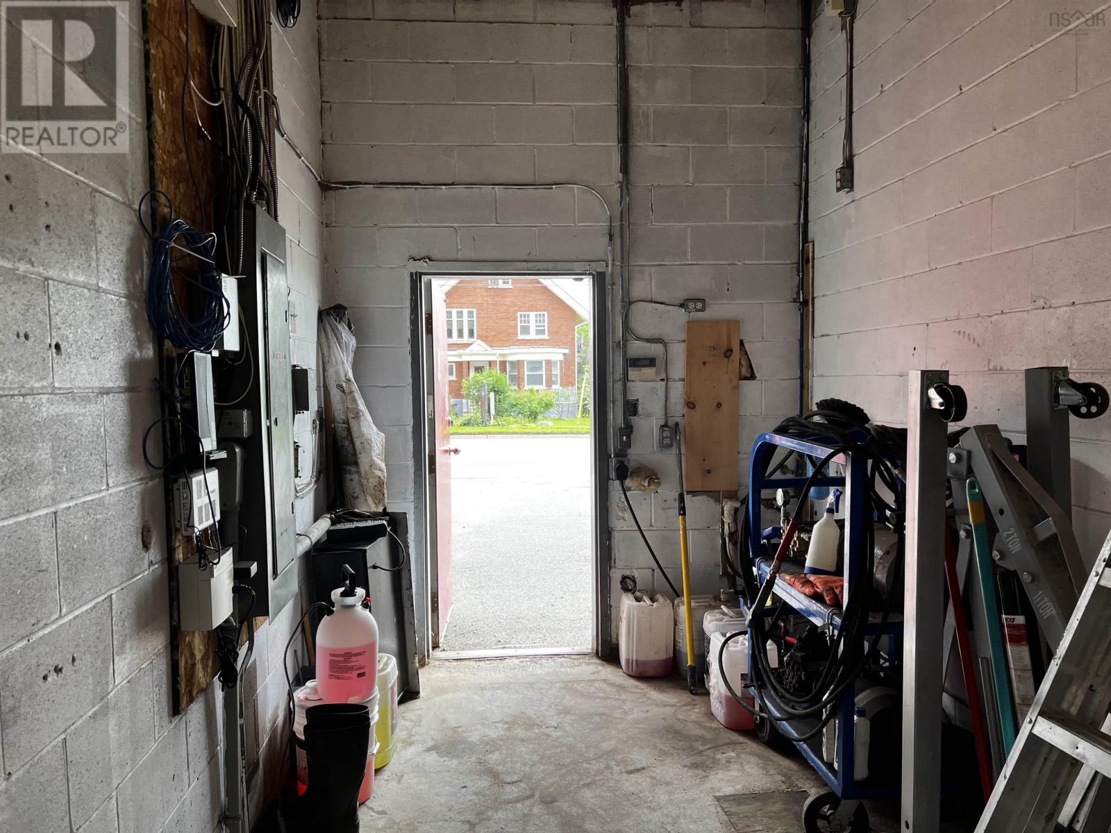 For sale 39 Stellarton Road, New Glasgow, Nova Scotia B2H1L7