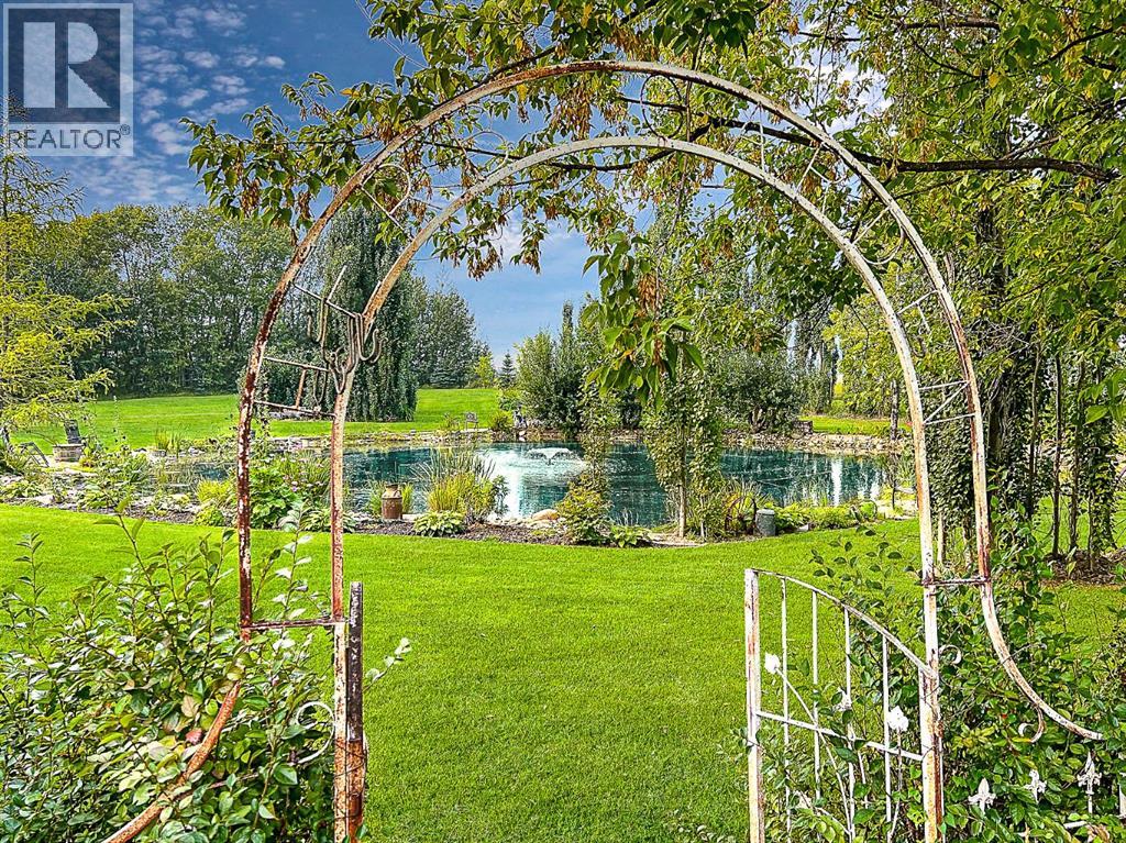 For sale 19132 TWP 825, Rural Northern Sunrise County, Alberta T8S1T1