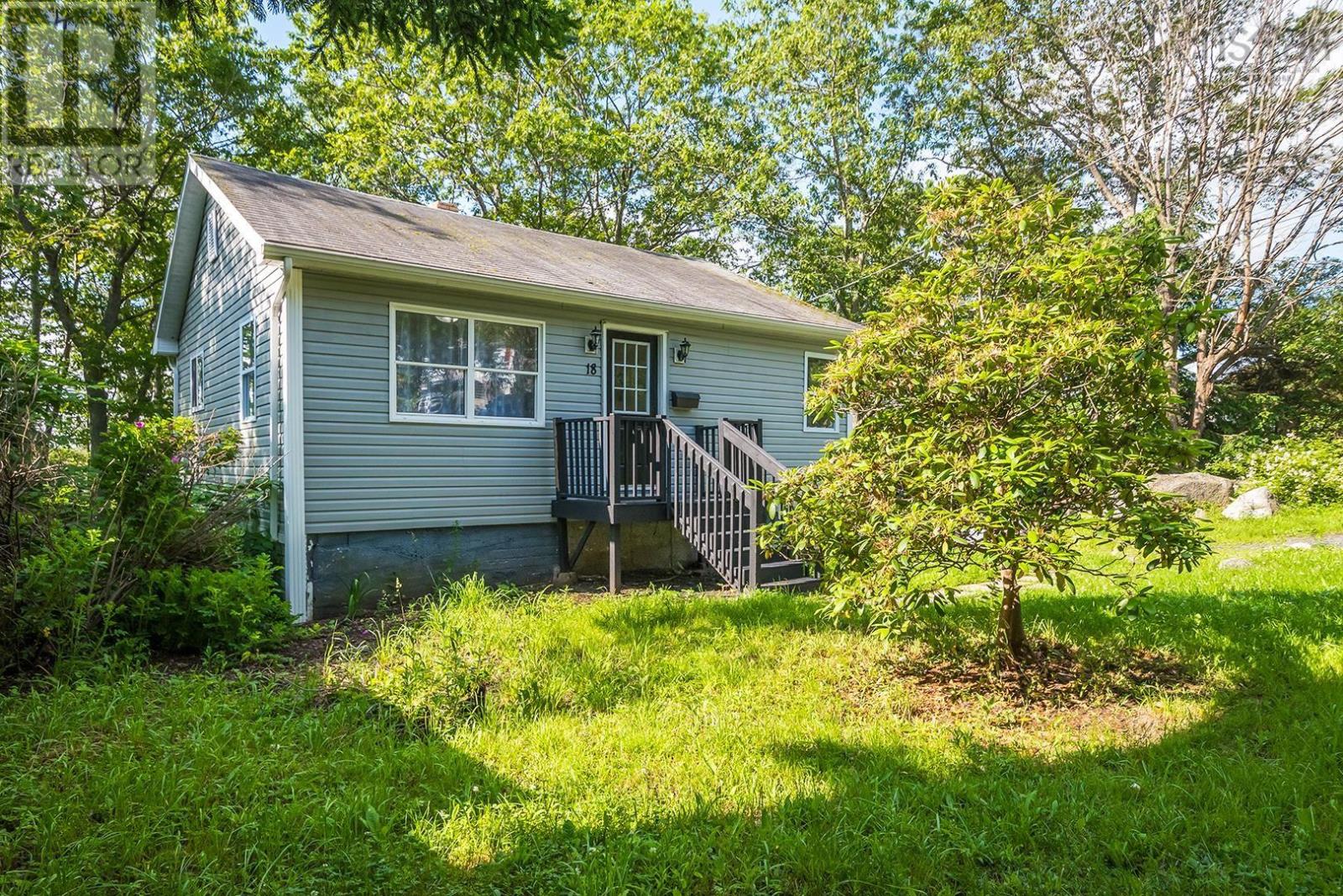 For sale 18 Layton Road, Halifax, Nova Scotia B3P1Z8 202314416