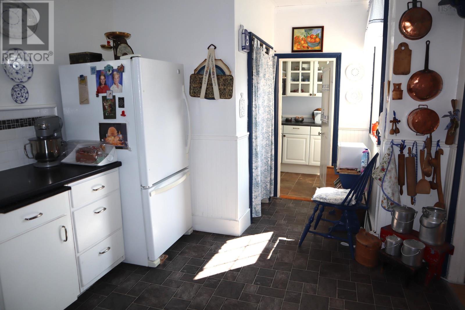 For sale 63 Brooklyn Shore Road, Brooklyn, Nova Scotia B0J1H0 202318545 REALTOR.ca