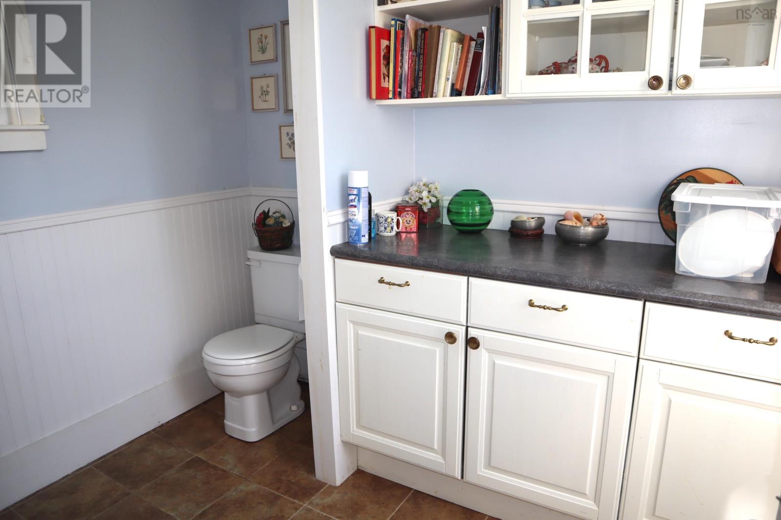 For sale 63 Brooklyn Shore Road, Brooklyn, Nova Scotia B0J1H0 202318545 REALTOR.ca