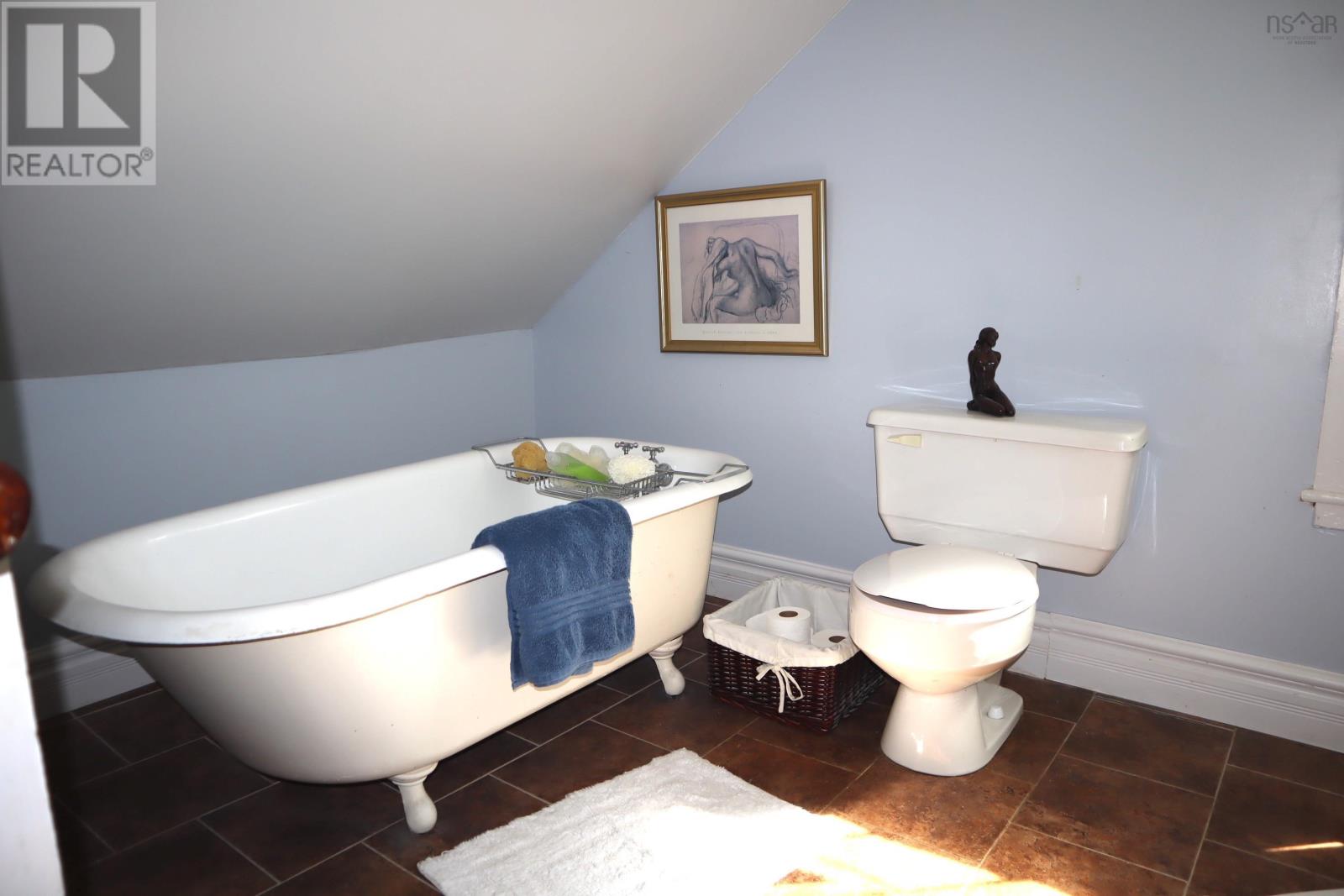 For sale 63 Brooklyn Shore Road, Brooklyn, Nova Scotia B0J1H0 202318545 REALTOR.ca