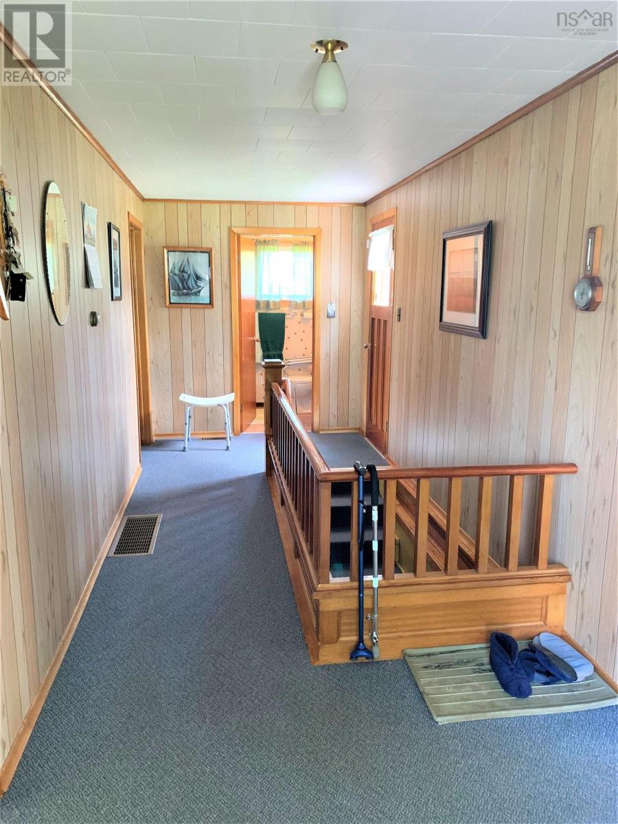 For sale 3890 Eastern Avenue, Parrsboro, Nova Scotia B0M1S0