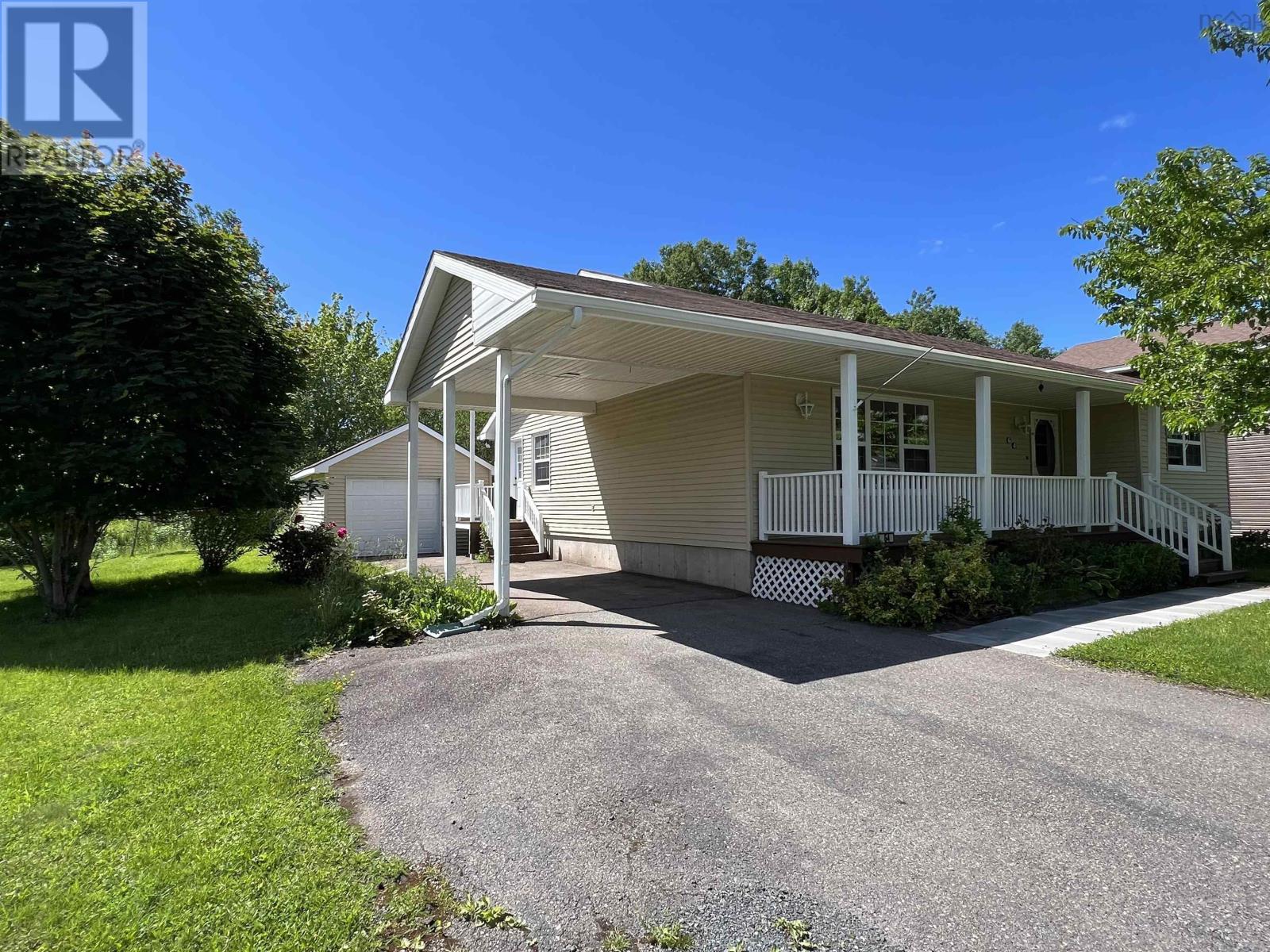 For sale 64 Poplar Street, Stellarton, Nova Scotia B0K1S0 202308130