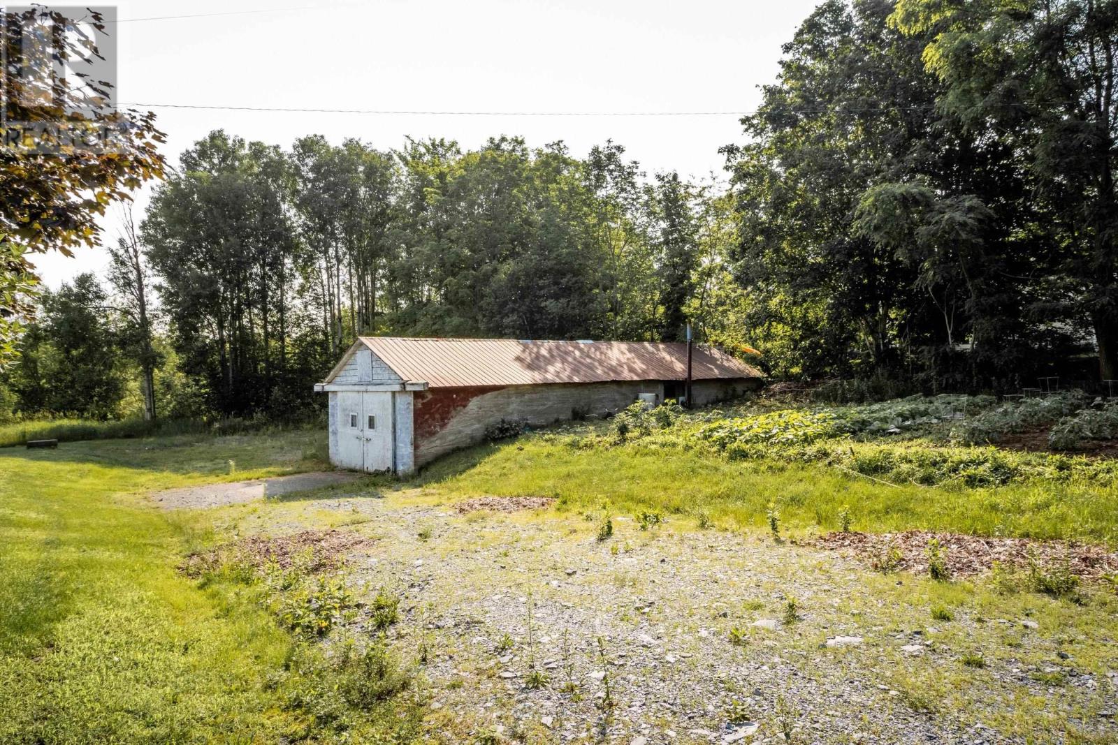 For sale 6904 Aylesford Road, Factorydale, Nova Scotia B0P1C0