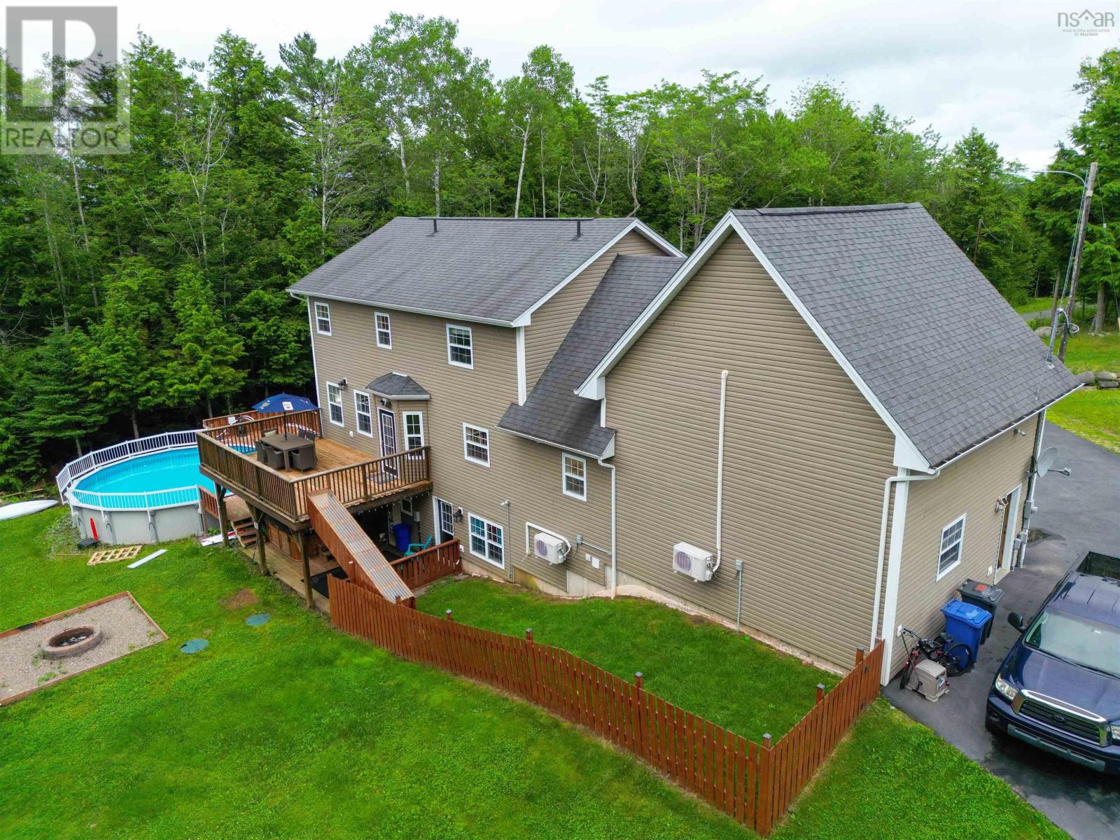 For sale 293 Kinsac Road, Beaver Bank, Nova Scotia B4G1C6 202315013