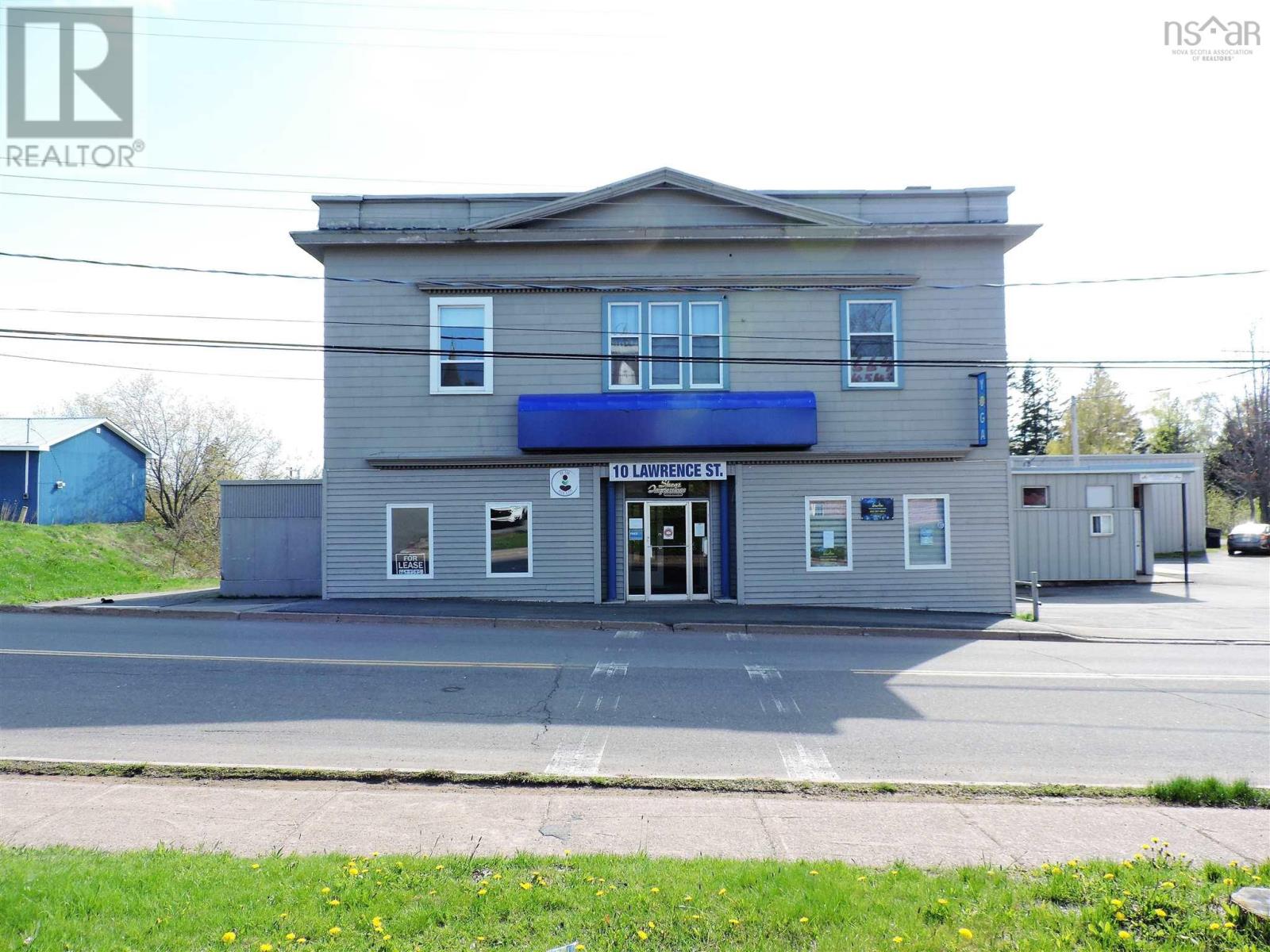 For sale 10 Lawrence Street, Amherst, Nova Scotia B4H3G5 202220605