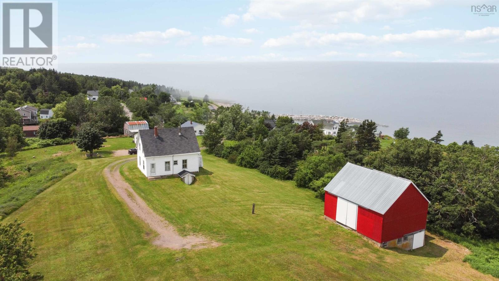 For sale 27 Oceanview Drive, Port Lorne, Nova Scotia B0S1R0