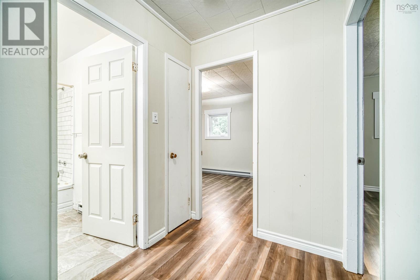 For sale 81/83 Pleasant Street, Wolfville, Nova Scotia B4P2R7 202313109 REALTOR.ca