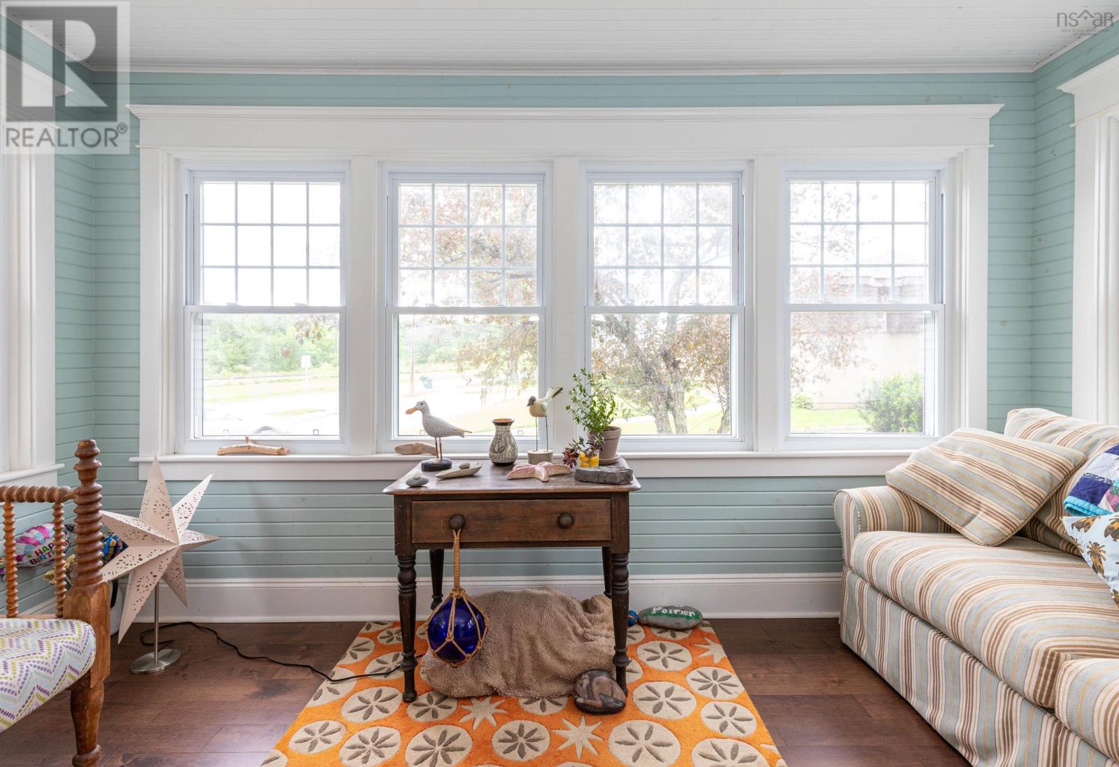 For sale 2776 Highway 2, Shubenacadie, Nova Scotia B0N2H0 202314348