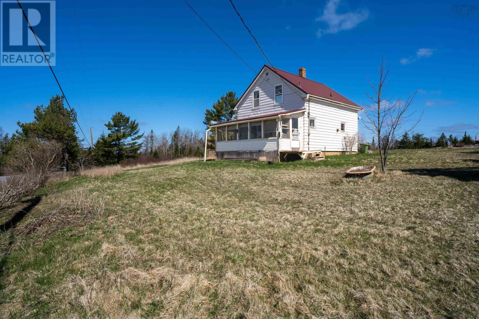 For sale 8376 Moose River Road, Lindsay Lake, Nova Scotia B0N1X0