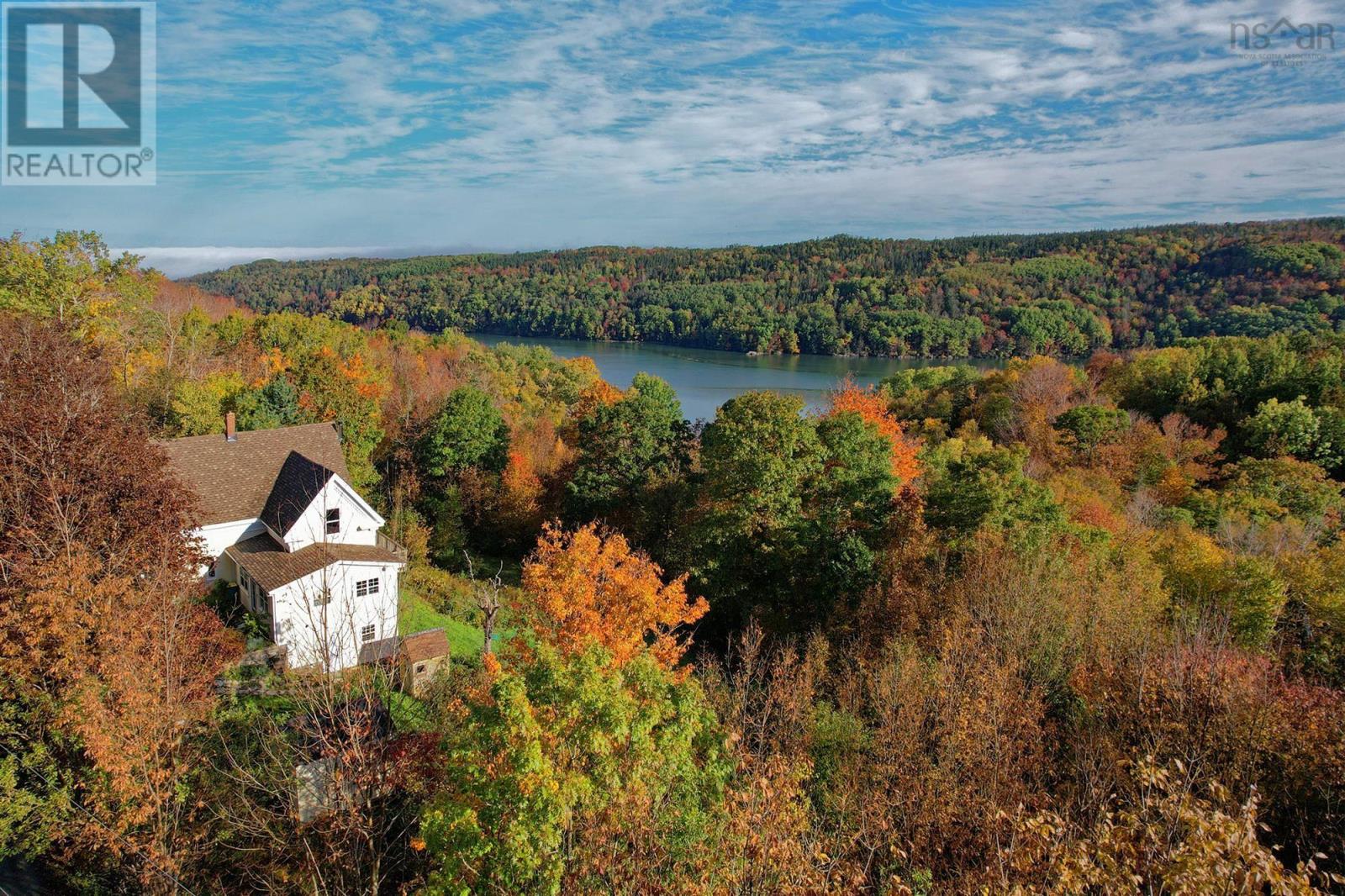 271 Riverview Road, Bear River, Nova Scotia B0S1B0 REALTOR.ca