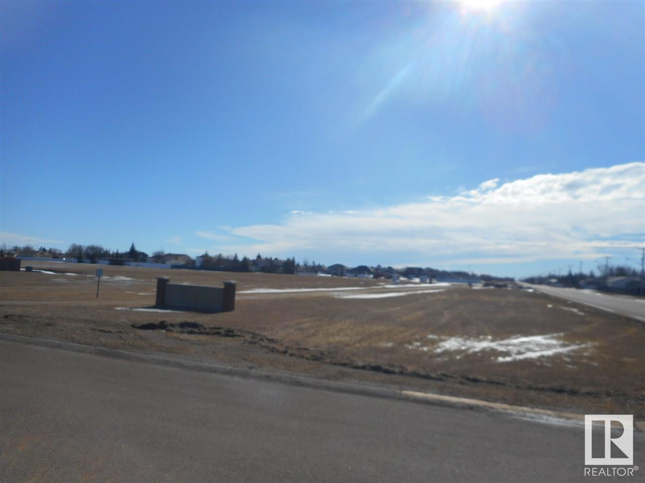 For sale 5822 44a ST, Vegreville, Alberta T9C1E2 E4231084 REALTOR.ca