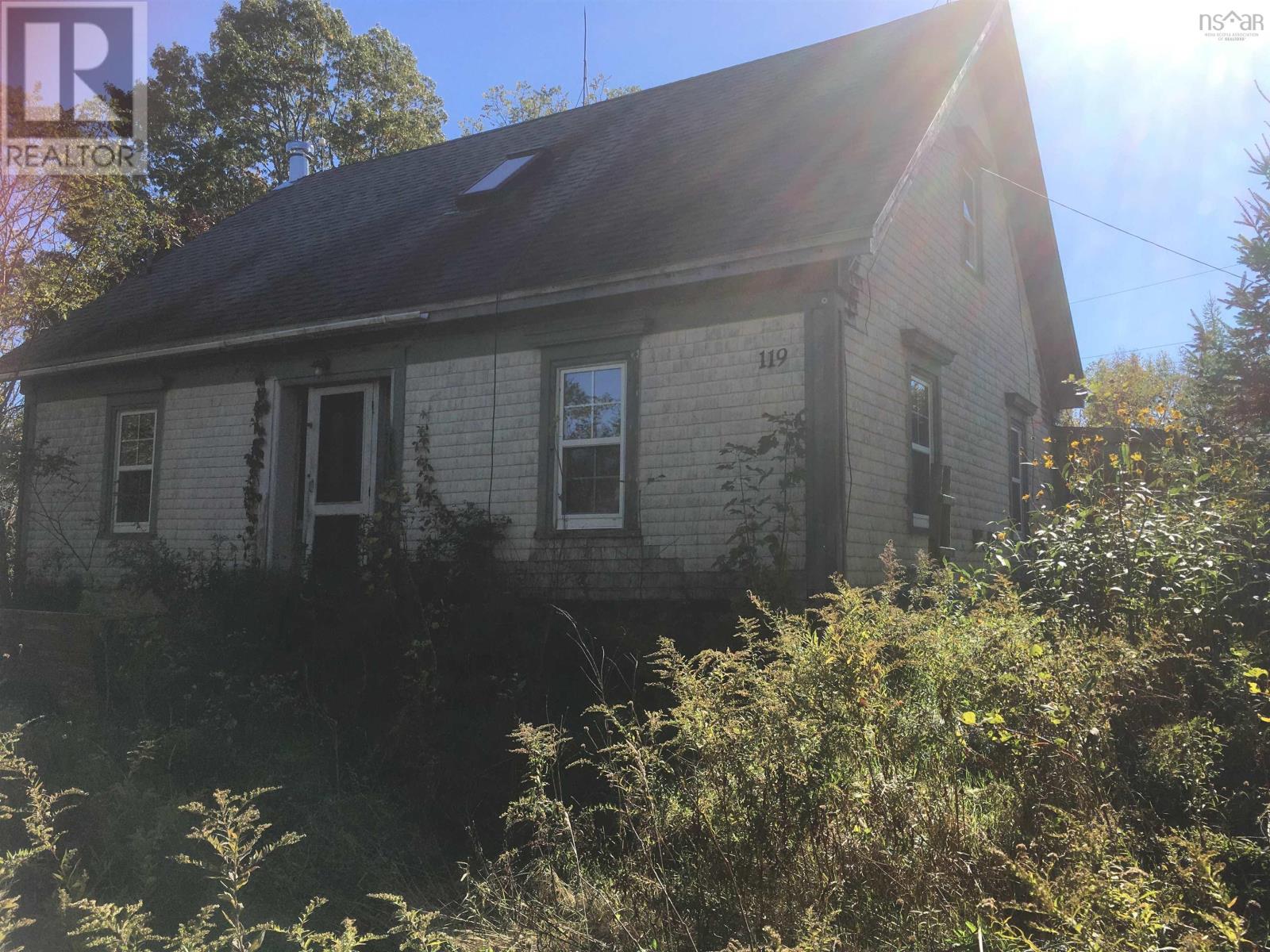 For sale 119 Hamms Hill, Blockhouse, Nova Scotia B0J1E0 202319068